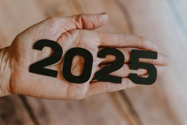 2025年8月动土吉日查询_2025年8月动土吉日查询表