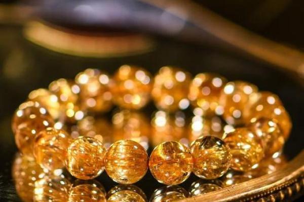 属羊适合佩戴什么 属羊适合佩戴什么手串